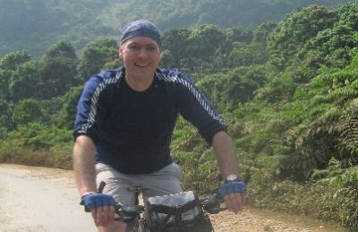 Michael Forde Cycling on the  tour with redspokes